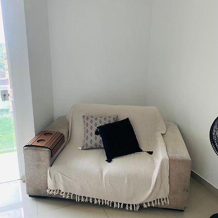Apartamento Amplo E Confortavel Em ماكاي المظهر الخارجي الصورة